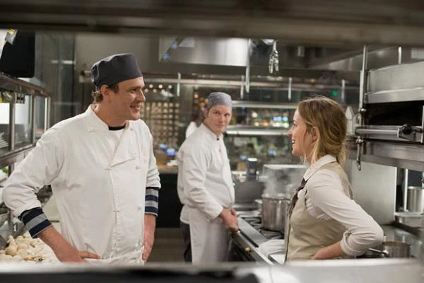 Z kolei w komedii "Jeszcze dłuższe zaręczyny" Nicholasa Stollera, wcieliła się Audrey, uwodzącą Toma Solomona, którego zagrał Jason Segel. Z kolei w komedii "Jeszcze dłuższe zaręczyny" Nicholasa Stollera, wcieliła się Audrey, uwodzącą Toma Solomona, którego zagrał Jason Segel.