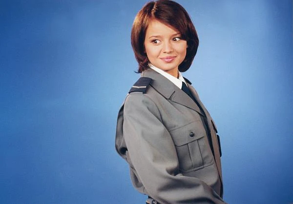 Anna Przybylska jako Marylka na planie serialu "Złotopolscy" (2004)