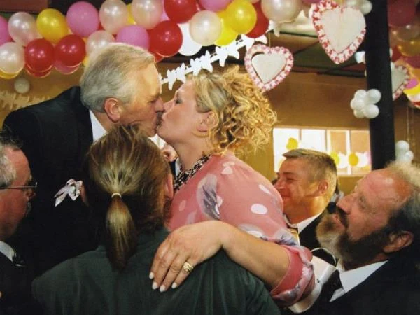 Marian Dziędziel oraz Iwona Bielska w filmie "Wesele"