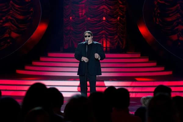 Marek Kaliszuk jako Krzysztof Cugowski