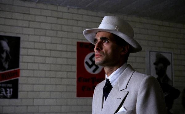 Jerzy Zelnik w filmie "Medium" - fot. KinoRP