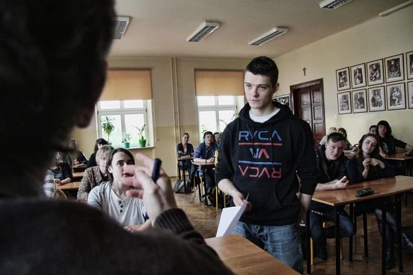 Tomasz Ziętek w filmie "Carte Blanche"