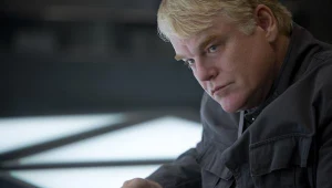 Philip Seymour Hoffman w scenie z filmu "Igrzyska śmierci: Kosogłos. Część 1"