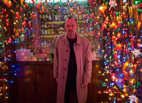 Michael Keaton w scenie z filmu "Birdman"