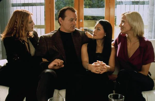 W 2000 roku aktorka pojawiła się wraz z Billem Murrayem, Lucy Liu i Cameron Diaz w nowej wersji "Aniołków Charliego". Trzy lata później gwiazdy powtórzyły swoje kreacje w kontynuacji komedii akcji wyreżyserowanej przez McG.