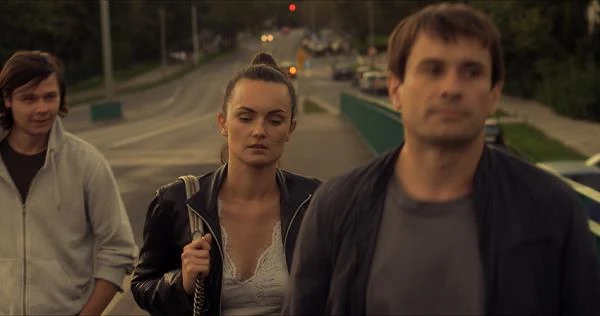 Jan Dravnel, Izabela Nowakowska i Grzegorz Stosz w filmie "Heavy Mental"