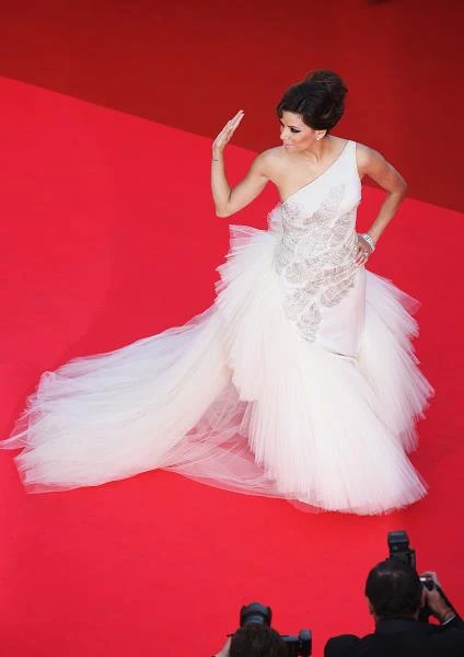 Jej następnym mężem (2007-2014) był Tony Parker - koszykarz występujący w NBA. Przez ten czas aktorka nazywała się Eva Longoria Parker.