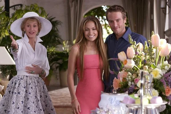 Z legendą kina - Jane Fondą - Lopez wystąpiła też w komedii "Sposób na teściową". W filmie Roberta Luketica jej bohaterka musiała zmierzyć się z kobietą z piekła rodem w walce o mężczyznę swojego życia - jej syna.