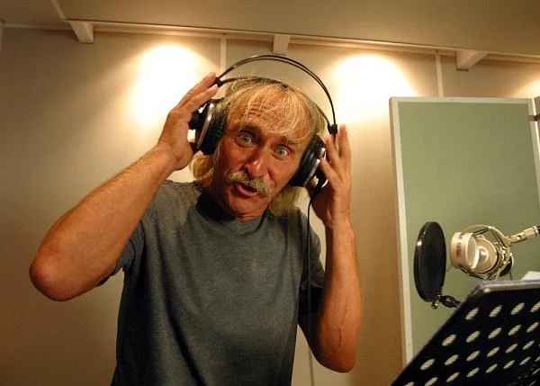Aktor regularnie znajduje sie w obsadzie polskich dubbingów amerykańskich animacji. Jego głos słyszeliśmy m.in. w "Iniemamocnych" (Rick Dicker), "Autach" (Ogórek), "Ratatuj" (Django), "Odlocie" (Gamma) czy superprodukcji "Iron Man 3" (Mandaryn) - fot. fot. Marcin Smulczyński / Agencja SE