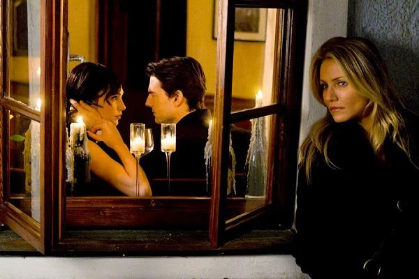 Następnia Gadot zagrała kilka epizodów w dużych hollywoodzkich produkcjach. Oglądaliśmy ją w roli Naomi w "Wybuchowej parze" (2010), gdzie gwiazdami byli Tom Cruise i Cameron Diaz, a w "Nocnej randce" (2010), w której w główne role wcielali się Steve Carell i Tina Fey, zagrała Natanyę.