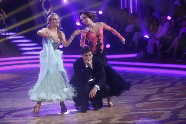 Agnieszka Kaczorowska i Krzysztof Wieszczek oraz Nina Tyrka, fot. Michał Baranowski