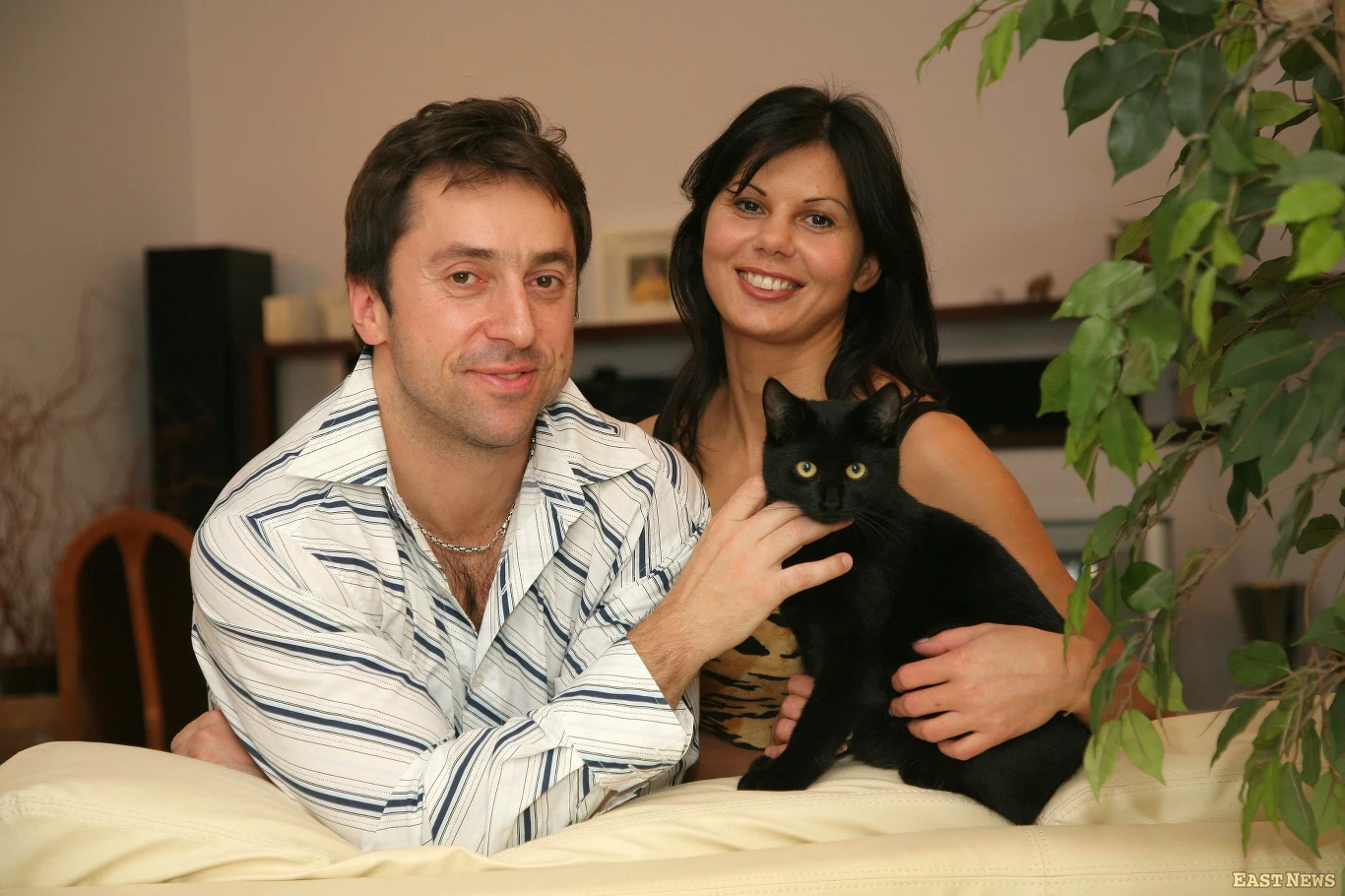 Mimo uwielbienia fanek, Marcin Miller od 25 lat jest wierny swojej żonie Annie, z którą ma dwójkę synów 