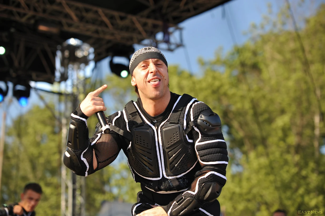 "Muzyka, taniec, śpiew. To wszystko jest dla mnie jak chleb powszedni" - mówi Miller