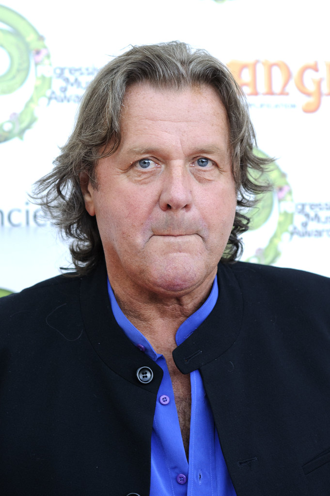 John Wetton jest po poważnej operacji