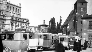 Dworzec autobusowy na placu Świętego Ducha w Krakowie