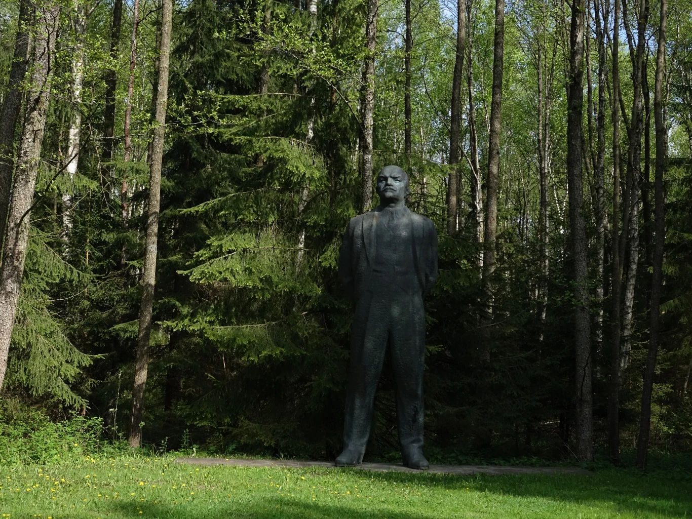 Eksponaty z Parku Grūtas