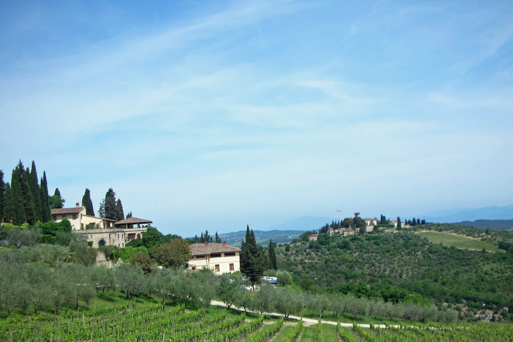 Castello di Verrazzano (po lewej)