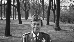 Weronika Sebastianowicz z domu Oleszkiewicz (rocznik 1931) - fotografia z książki "Dziewczyny z Syberii"