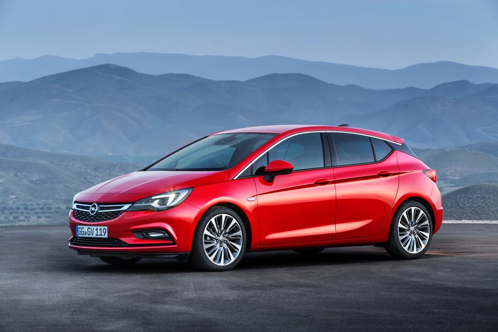 Opel Astra V