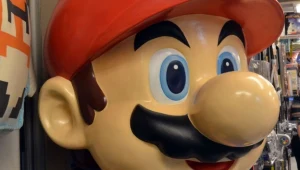 Fragment figurki Mario - bohatera serii gier Nintendo