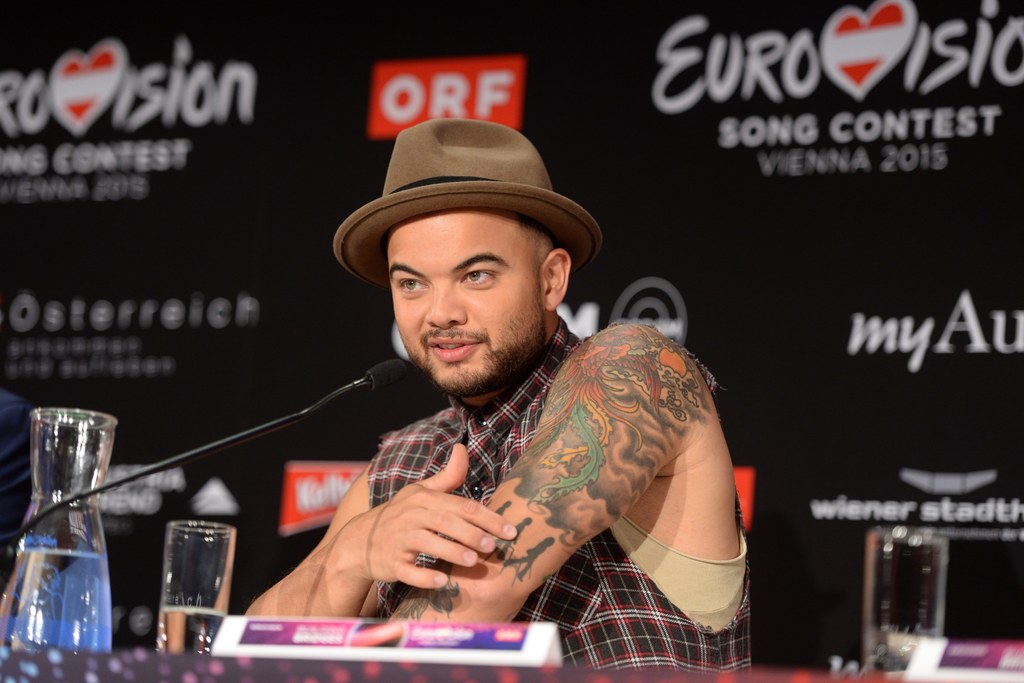 Guy Sebastian został obmacany przez mężczyznę