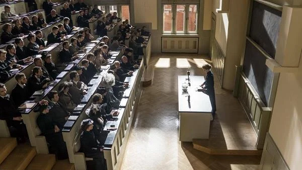 Producentem poświęconego jej filmu, zatytułowanego roboczo "Maria Skłodowska-Curie", jest polskie Pokromski Studio, a koproducentami: P'Artisan Filmproduktion (Niemcy), Sepia Production (Francja) oraz Climax Films (Belgia). Projekt został wsparty finansowo przez Polski Instytut Sztuki Filmowej. Obraz trafi do kin w 2016 roku - fot. Grzegorz Hartfiel Producentem poświęconego jej filmu, zatytułowanego roboczo "Maria Skłodowska-Curie", jest polskie Pokromski Studio, a koproducentami: P'Artisan Filmproduktion (Niemcy), Sepia Production (Francja) oraz Climax Films (Belgia). Projekt został wsparty finansowo przez Polski Instytut Sztuki Filmowej. Obraz trafi do kin w 2016 roku - fot. Grzegorz Hartfiel