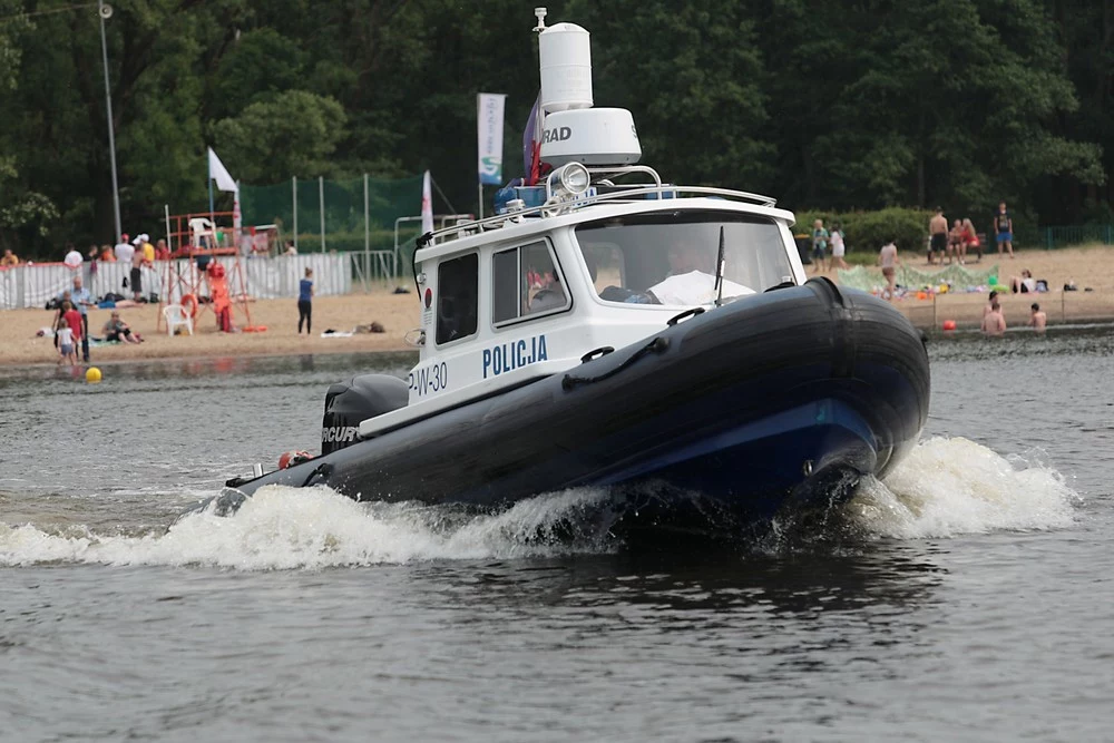 Jakie uprawnienia ma policja wodna?