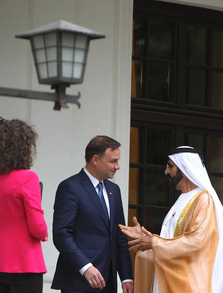 Prezydent elekt Andrzej Duda po spotkaniu w Pałacyku na Foksal w Warszawie z przebywającym z wizytą w Polsce wiceprezydentem i premierem Zjednoczonych Emiratów Arabskich, emirem Dubaju szejkiem Mohammedem bin Rashid Al-Maktoumem.
