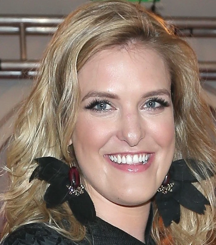 Julia Starak Julia Starak