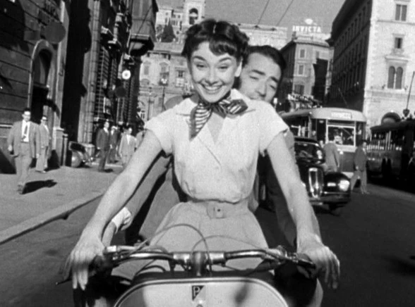 Audrey Hepburn w filmie "Rzymskie wakacje"