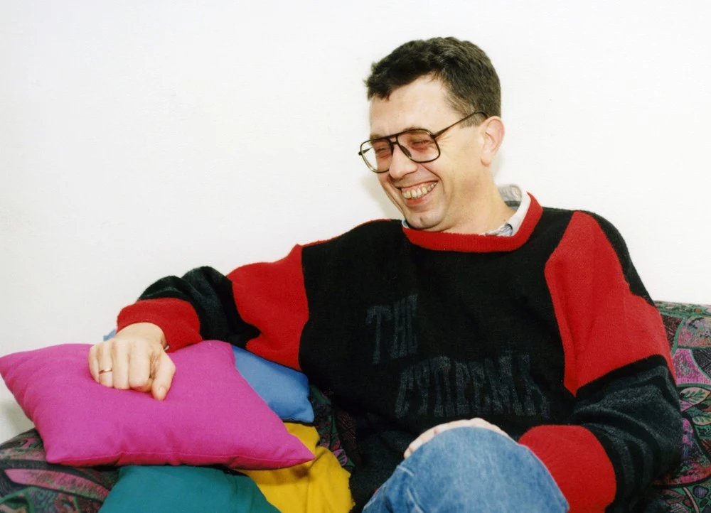 Grzegorz Miecugow w 1987 r. dołączył do zespołu "Zapraszamy do Trójki", którego w końcu został szefem. Prowadził również "Listę Przebojów Programu Trzeciego"
