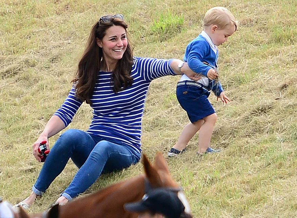 Księżna Kate z synem Księżna Kate z synem