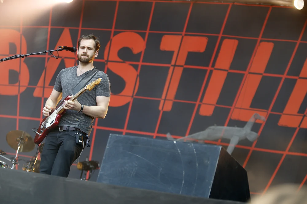 Trzeci dzień Orange Warsaw Festival to nie tylko Muse, to także inne zespoły. Na scenach pojawili się m.in.: Bastille, Incubus, Maria Peszek oraz Parkaway Drive