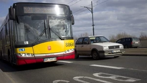 Czy można nie zuważyć autobusu? Można