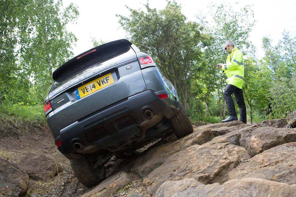 Zdalnie sterowany Range Rover Sport