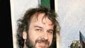 "King Kong z popcornem w ręce"