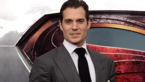 Henry Cavill przypomina trochę innego Supermana - Christophera Reeve'a - fot. Andrew H. Walker