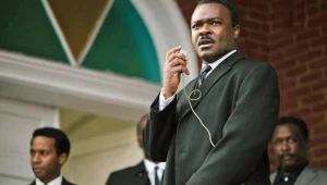 David Oyelowo jako Martin Luther King w scenie z filmu "Selma" Avy DuVernay