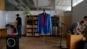 Kadr z filmu "Performer"