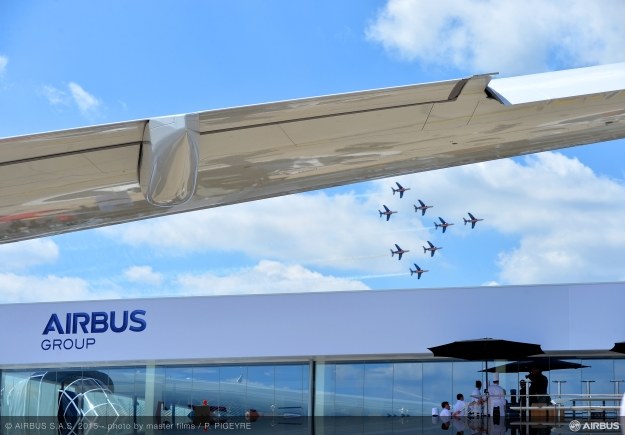 Airbus z 421 zamówieniami po Paris Air Show 2015 