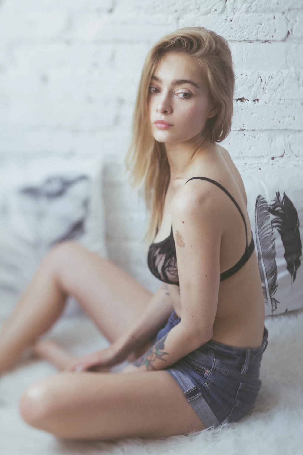 SHOW OFF YOUR BRA od Charlotte Rouge SHOW OFF YOUR BRA od Charlotte Rouge