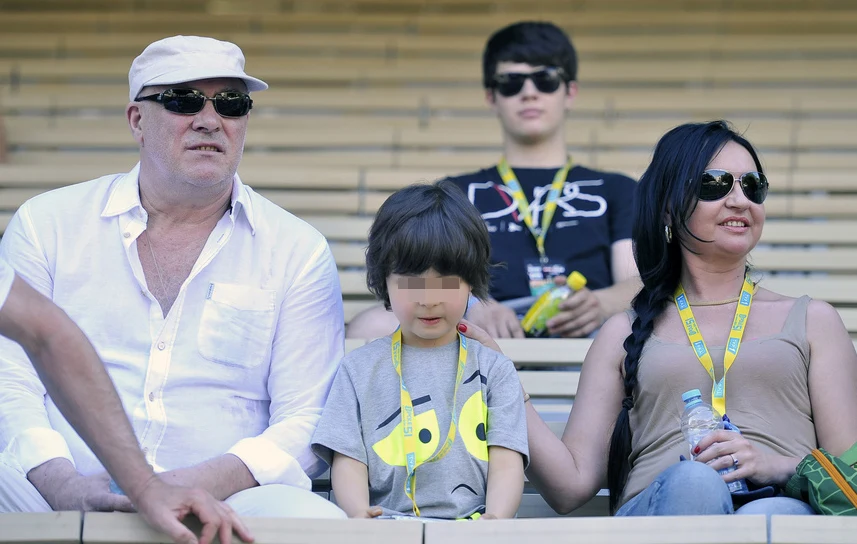 Ryszard Rynkowski z żoną i synkiem w amfiteatrze opolskim Ryszard Rynkowski z żoną i synkiem w amfiteatrze opolskim