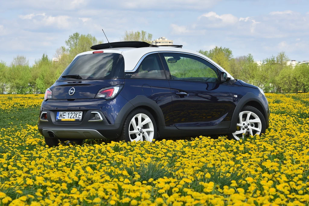 Opel Adam Rocks