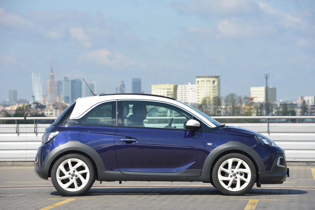 Opel Adam Rocks