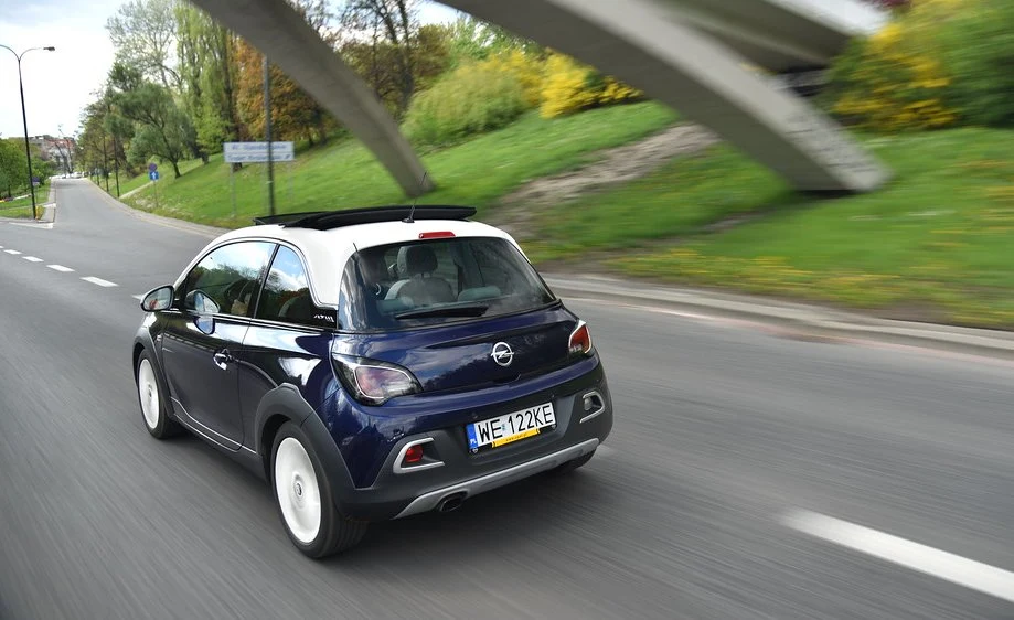 Opel Adam Rocks