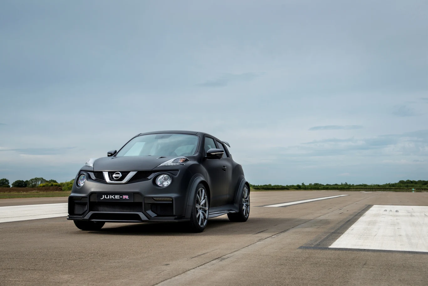 Nissan Juke-R 2.0