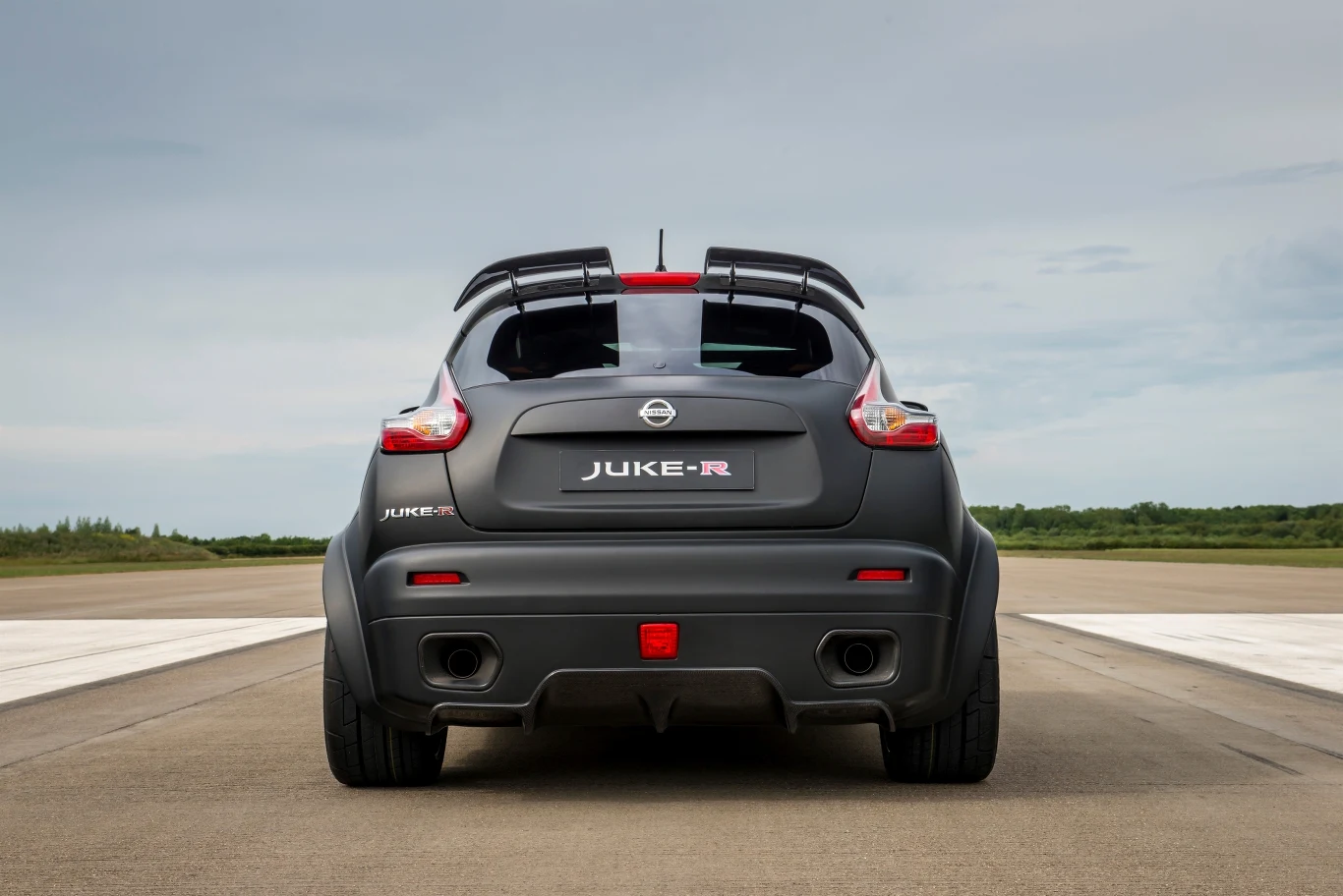 Nissan Juke-R 2.0