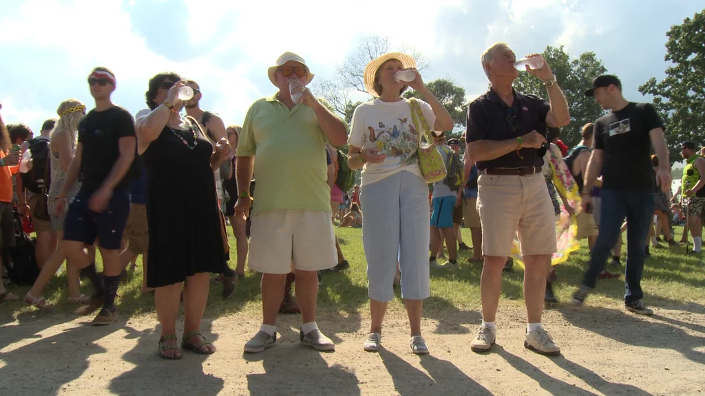 Fragment materiału o czterech 70-latkach na festiwalu