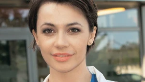 Niemal od razu dowiemy się, że Sylwia Mróz jest wegetarianką, medytuje i ma ukochanego