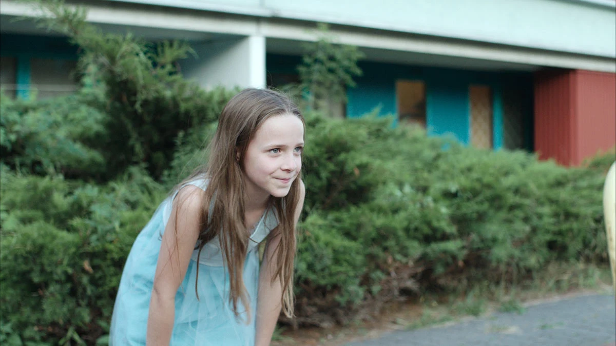 Barbara Kubiak w filmie "Obce niebo"